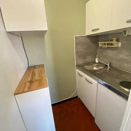 1 Piece, Hyper Centre, Grosse Horloge Apartment *